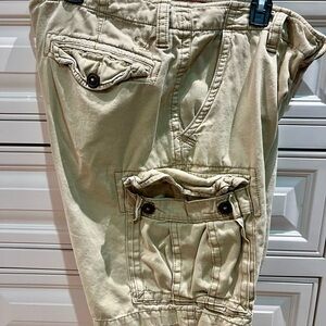 Men's Tan American Eagle Cargo Shorts 34 waist